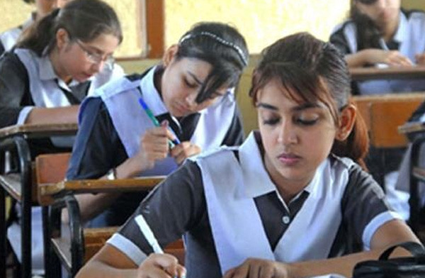 ‘Slide-up’ students get last chance for admission into Plus Three