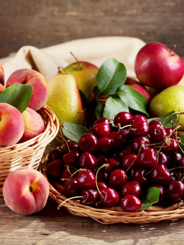 Top 10 Fruits for Staying Fit in 2025