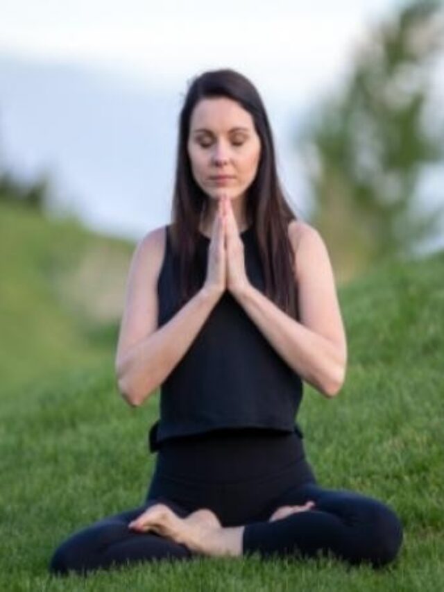 Meditation Before Bed: 14 Reasons to Try It Tonight!