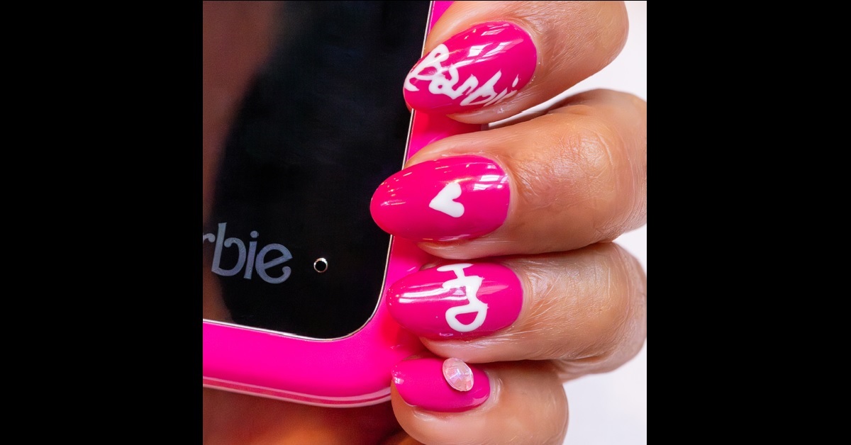 HMD Barbie Phone