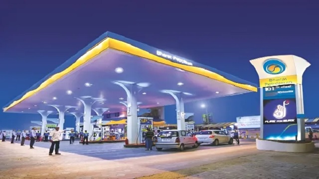 Petrol and diesel prices show slight fluctuation in Bhubaneswar on November 19, see details here