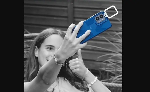 HMD Fuse with explicit content protection