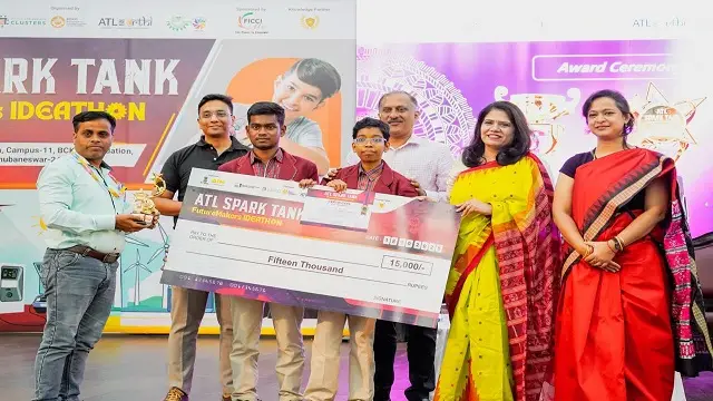 Young Innovators from DAV Vedanta International School win statewide ideathon with AI Solution for visually impaired